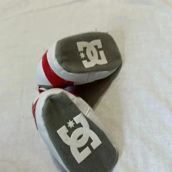 DC red and gray soft baby shoes size 6-9 months - Picture 3 of 4